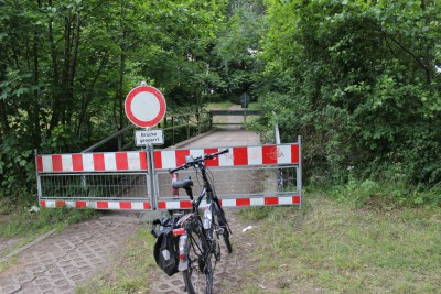 gesperrte Seevebrücke zwischen Meckelfeld und Maschen